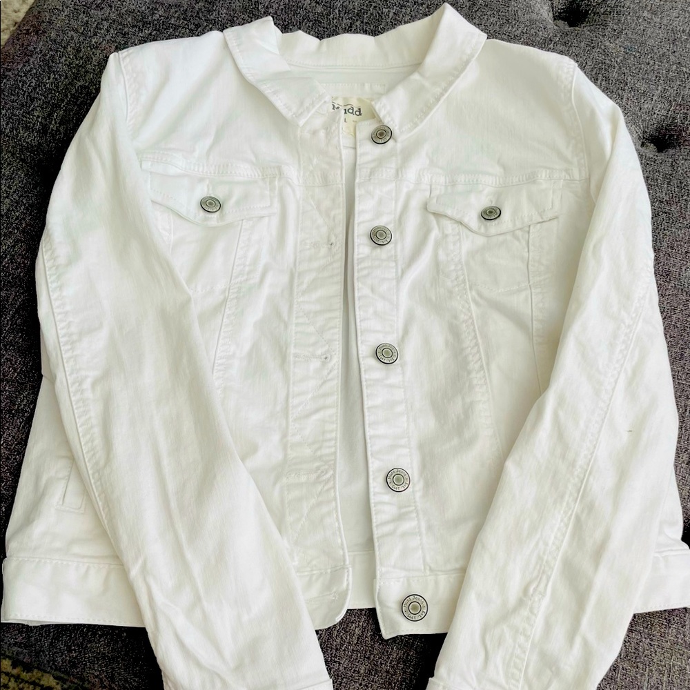 Women’s Mudd White Jean Jacket - Size Large
